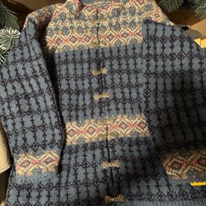 Patterned Wool Cardigan 17 inches arm pit to arm pit